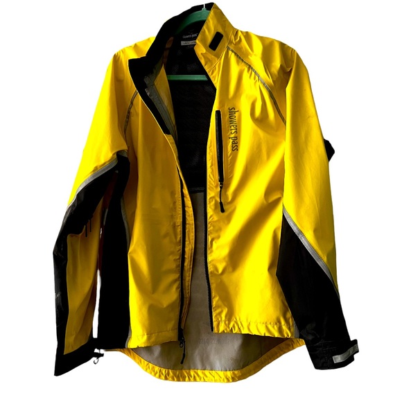 SHOWERS PASS JACKET - Large - In Good Condition - Picture 1 of 3